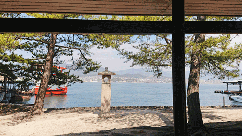 Next World. | 未来へのトビラ - 西日本ローカル旅 第03話「広島→宮島」 - 宮島桟橋01